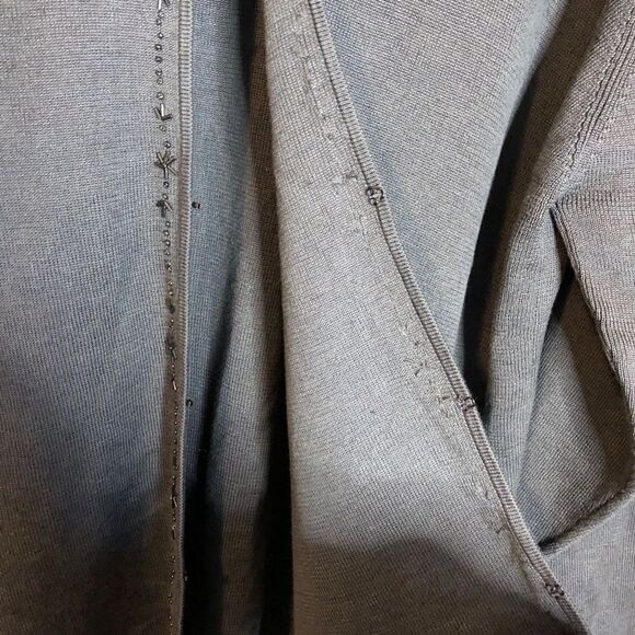 NWT! Studio g silk blend cardigan with beading - Picture 7 of 12